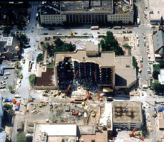 Здание Марра вскоре после взрыва (фото US Army Corps of Engineers).