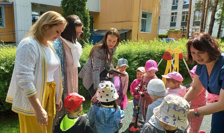 Сотрудники «ТБМ» поздравили с Днем защиты детей подопечных Мытищинского специализированного дома ребенка