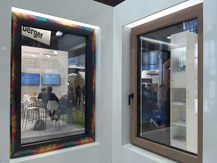 ПВХ-окна с цифровой печатью на выставке Klimahouse 2023 в Больцано, Италия