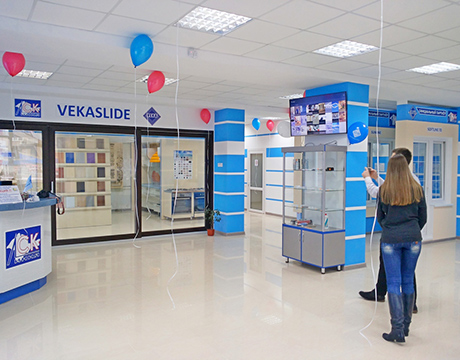 В Керчи открылся новый салон продаж окон VEKA