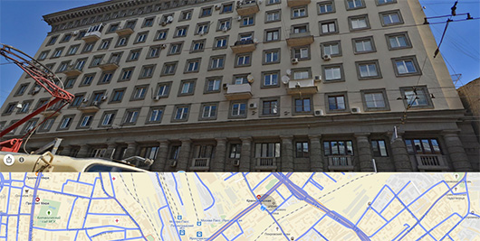 В центре Москвы на голову девушки упал кусок балкона 