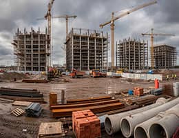 Выдача разрешений на строительство домов продолжает снижаться class= Выдача разрешений на строительство домов продолжает снижаться