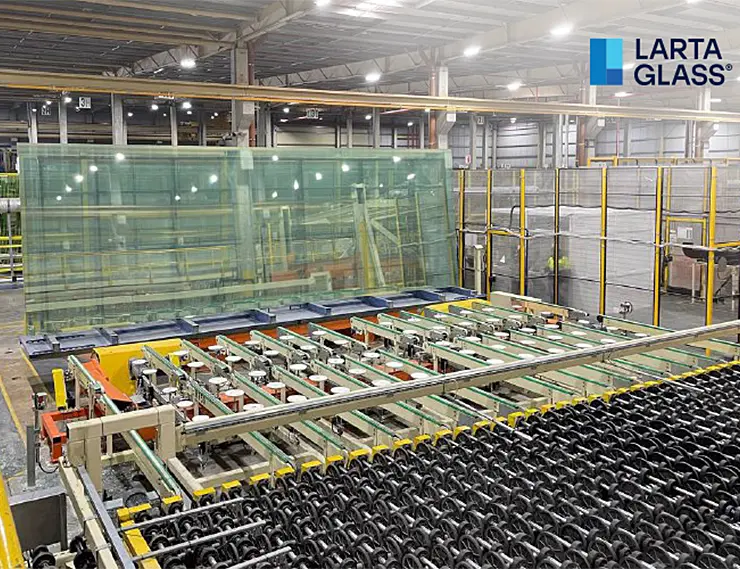 Донской завод Larta Glass отгрузил первые 46 тонн нового сверхгабаритного архитектурного стекла с покрытием