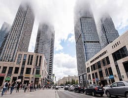 Застройщики спускаются с небес: высотное строительство в России пошло на спад Застройщики спускаются с небес: высотное строительство в России пошло на спад
