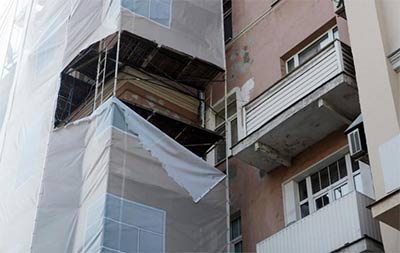 При объединении лоджии или балкона с жилым помещением изменяется температурно-влажностный режим работы плиты перекрытия образующей балкон (лоджию)