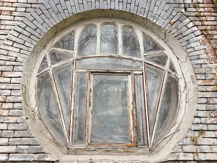 Старинные окна в доме саратовских травников вернут на место