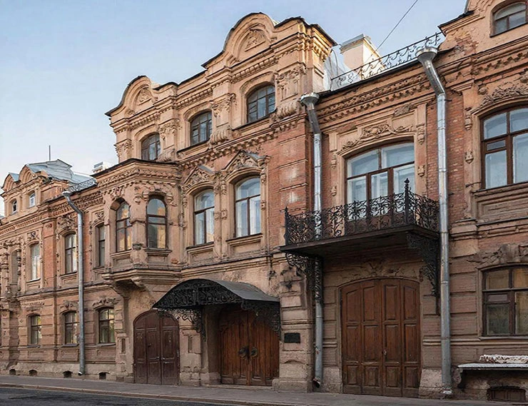 В Петербурге обсудили, как спасти исторические деревянные окна в обычных жилых домах class= В Петербурге обсудили, как спасти исторические деревянные окна в обычных жилых домах