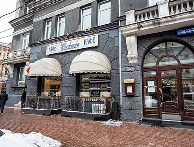 Суд отклонил апелляцию собственника бывшей «Снежинки» в Иркутске о восстановлении окон