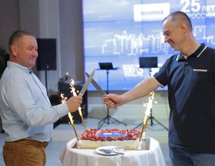 Концерн Deceuninck отпраздновал с партнёрами своё 25-летие работы в России