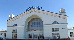Уголовное дело возбуждено по факту травмирования женщины стеклопакетом на железнодорожном вокзале в Кирове