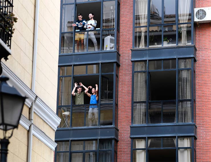 Эксперт: Пандемия коронавируса не окажет сильного влияния в Москве на спрос на квартиры с балконом
