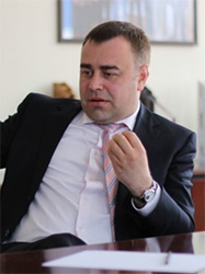 Сегодня День своего рождения отмечает Андрей Таранушич, VEKA Rus