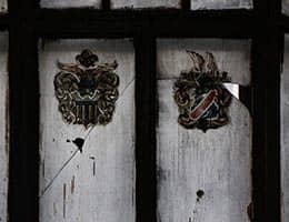 Деревянные окна в доме Эрлиха и Эттингера отреставрируют