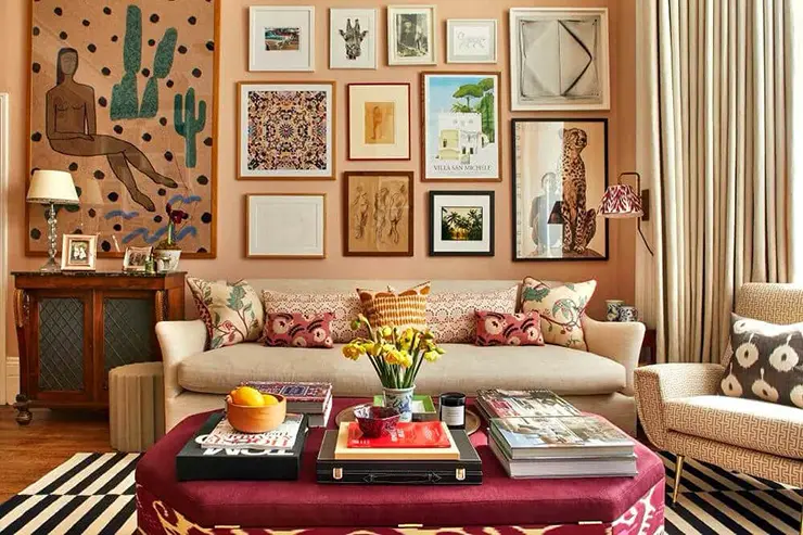 Эклектичный стиль – верный рецепт красочных комнат, наполненных разнообразием узоров, структур и материалов