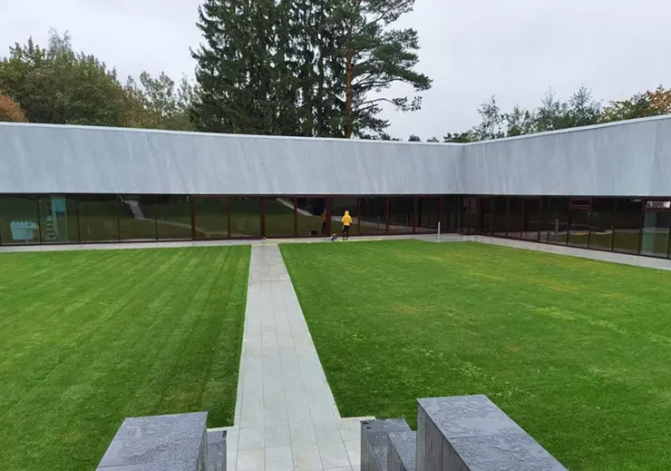 Окна вместо стен в частном доме Окна вместо стен в частном доме