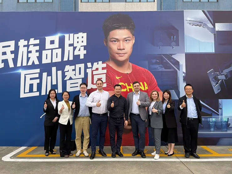 Представители «ТБМ» на выставке в Китае Представители «ТБМ» на выставке в Китае