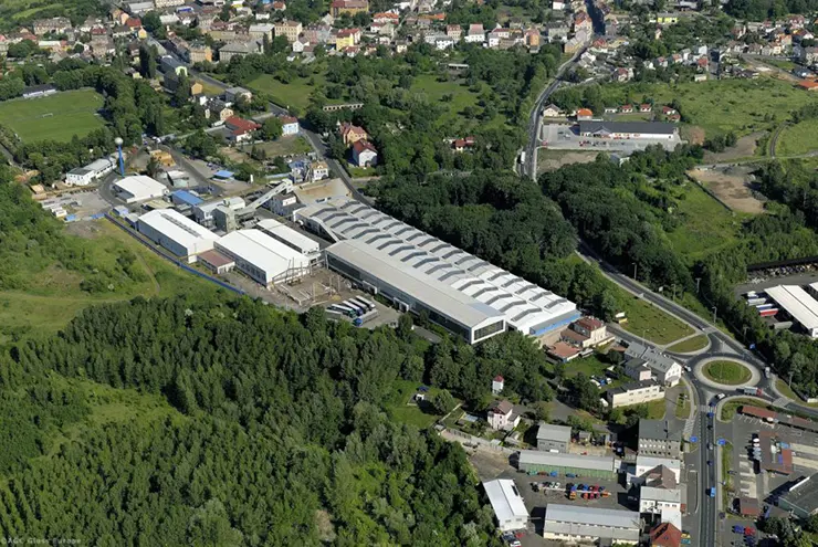 Стекольный завод AGC в Баревке, Чехия
