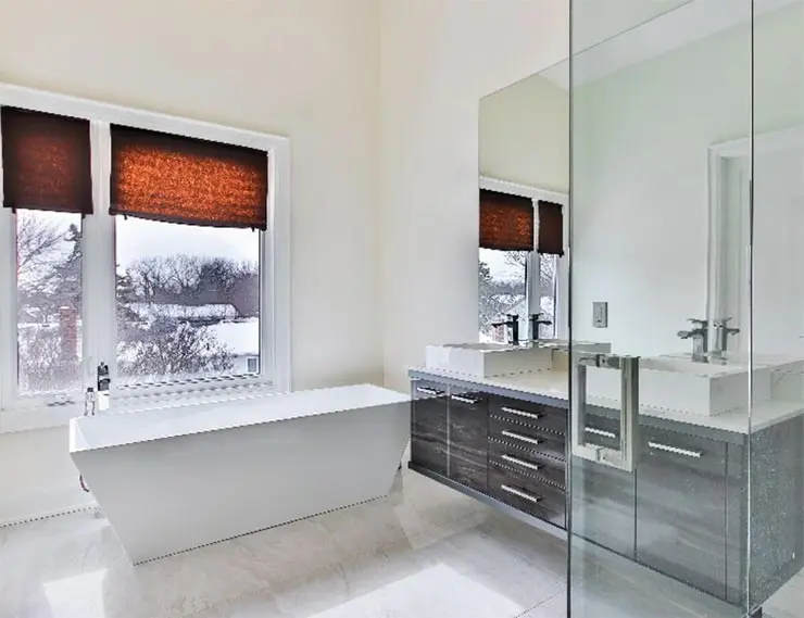 Pilkington Optishower® – корозионностойкое стекло для ванных комнат и помещений с высокой влажностью